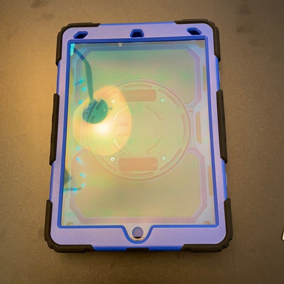 iPad Air 3 protective case - Picture 1 of 8